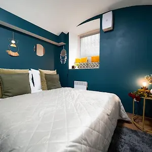 Apartmán Secret Economy Oasis, Praha